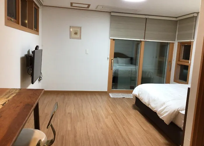 Sungsan Woori House Pension